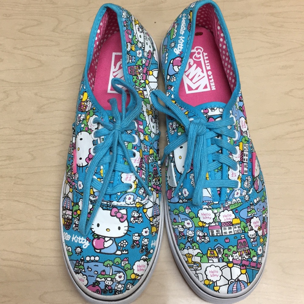 Hello Kitty Vans